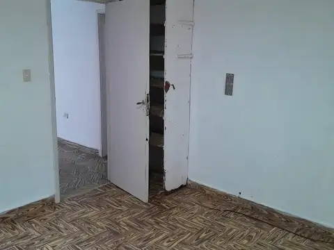 Depto Tipo Casa en Venta al Este