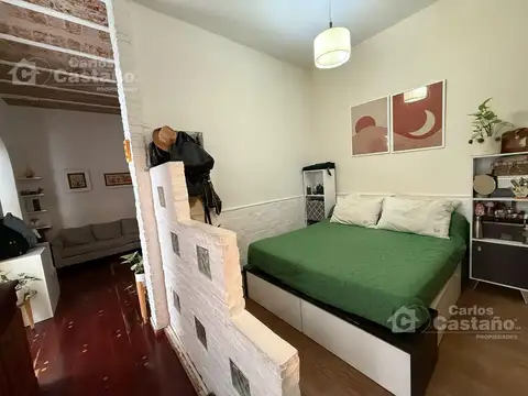 Depto Tipo Casa en Venta 40 años