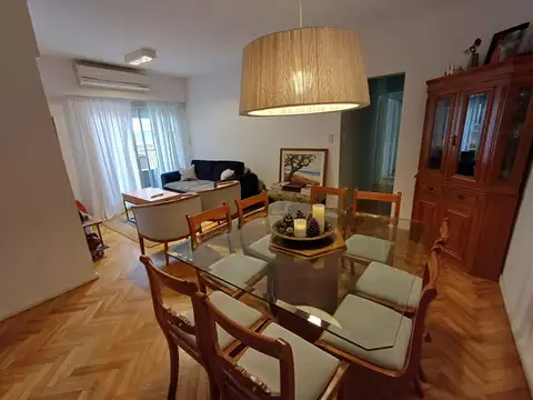 Departamento 4 ambientes con 2 baños