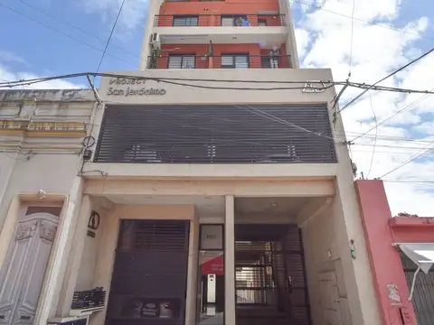 COCHERA INDIVIDUAL EN MICROCENTRO