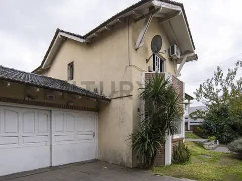 Casa en Venta City Bell APTO BANCO