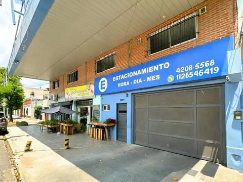 Cochera en Venta de 43  mts largo x 17  mts ancho