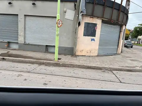 bahia blanca  calle necochea y san 100