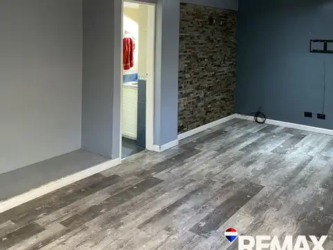 Venta Depto. 4 amb. c/ patio y terraza V. Dominico