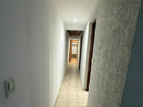 VENTA CASA HERMOSA EN LA CONSULTA