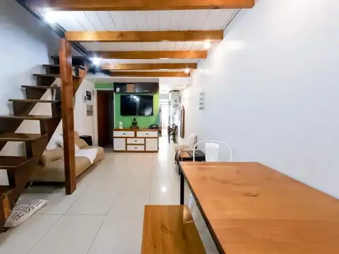 Depto Tipo Casa en Venta de 2 dormitorios