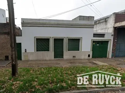 Amoedo casi Vicente Lopez