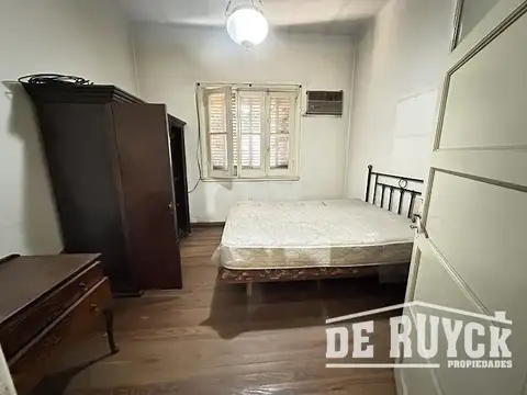 Amoedo casi Vicente Lopez