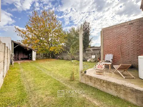 Casa en Venta con 1 cochera