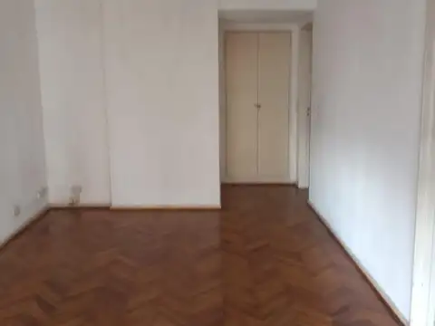 Departamento en Alquiler en Balvanera, $ 790.000