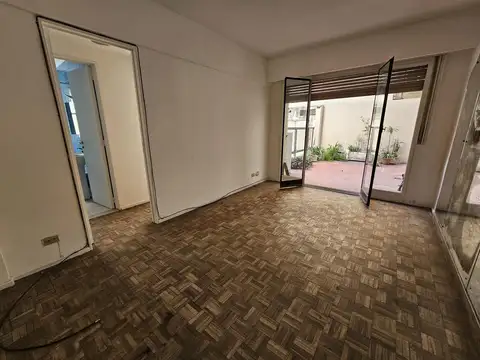 Hipólito Yrigoyen al 2100