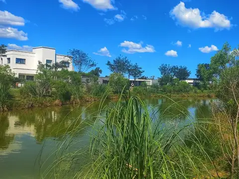 Terreno en Venta en Pilar Del Este, USD 23.000