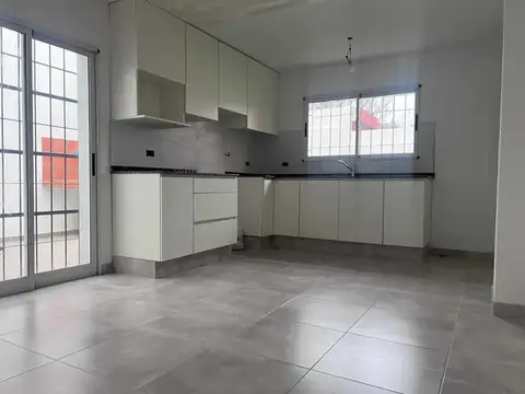 Casa en Venta en Carapachay, USD 220.000