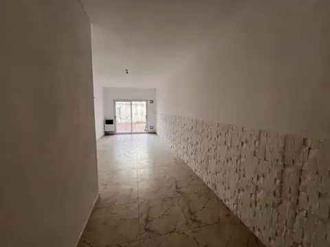 Depto Tipo Casa en Alquiler de 3 dormitorios