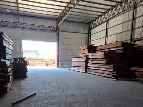 IMPORTANTE GALPON BIEN UBICADO EN AV SAN MARTIN