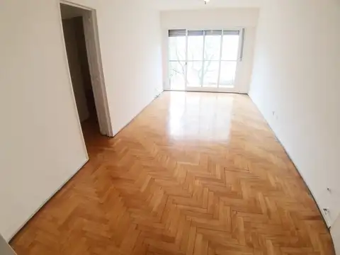 Av. Las Heras 2900, Piso 3