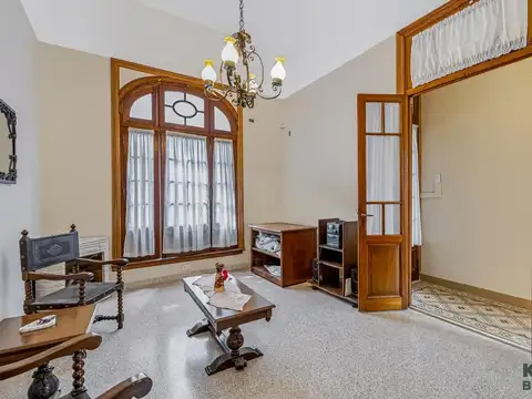 Depto Tipo Casa en Venta de 7 ambientes