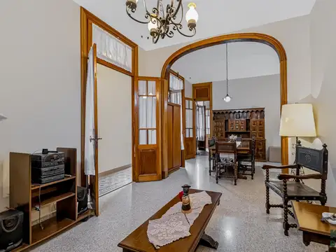 Depto Tipo Casa en Venta de 4 dormitorios