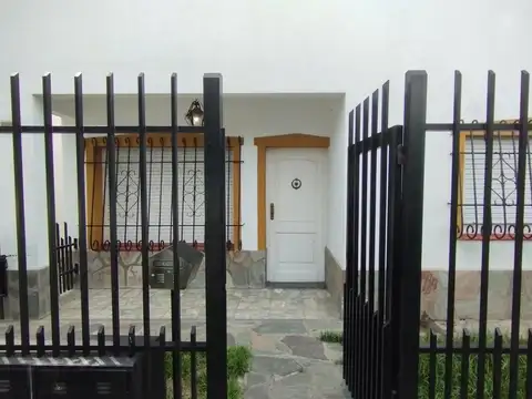 Casa en Alquiler de 2 dormitorios