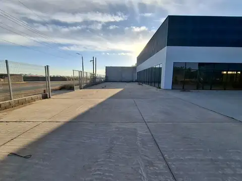 Galpon en Alquiler en Olavarria, USD 17.000