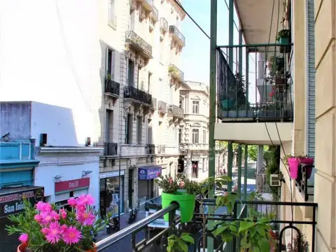 Depto Tipo Casa en Venta al Este
