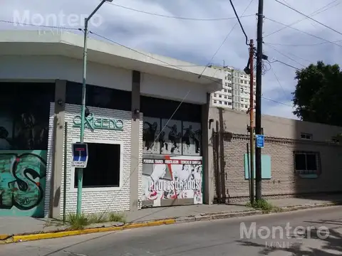 Local en Venta 40 años