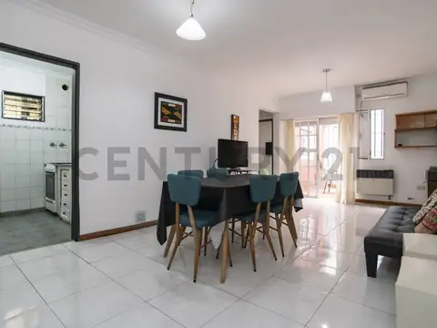 PH en venta La Plata