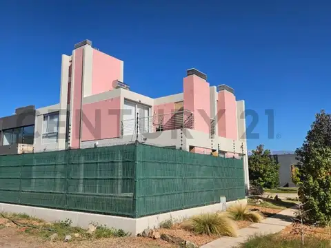 Casa en Venta en Carrodilla, USD 330.000