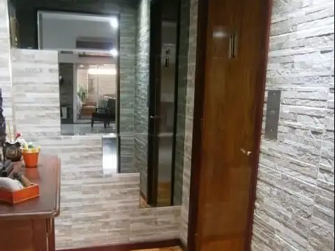 Av. Mitre 2000, Piso 12