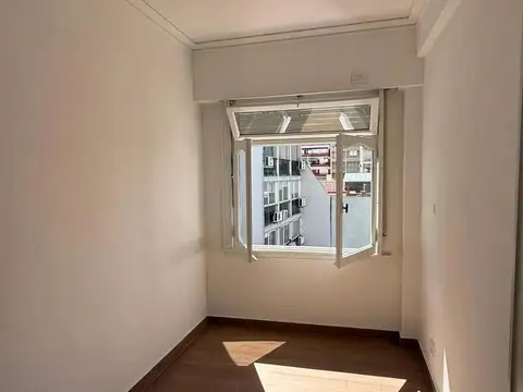 Departamento 4 ambientes con 3 baños