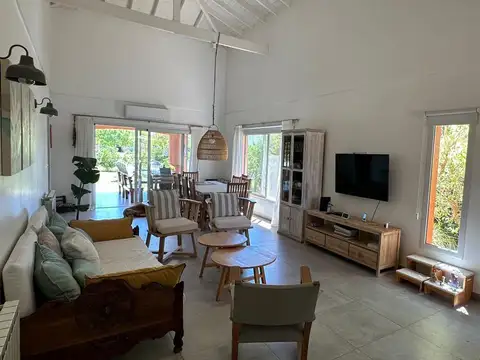 Casa en Venta en Puertos - Araucarias, USD 265.000