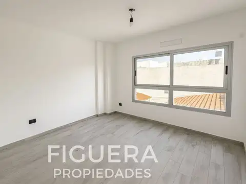 Departamento 4 ambientes con 3 baños