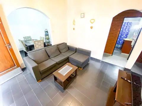 Depto Tipo Casa en Venta de 3 ambientes