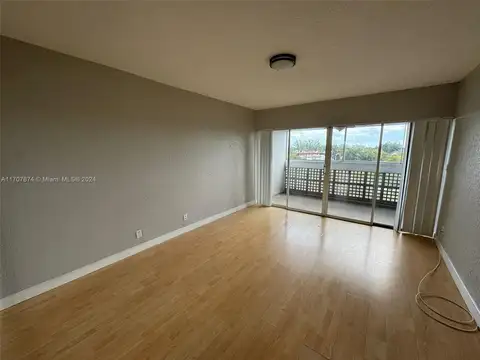3301 Spanish Moss Ter al 400