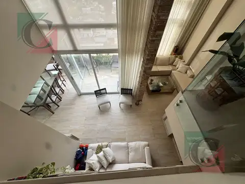 Departamento en Venta de 6 ambientes