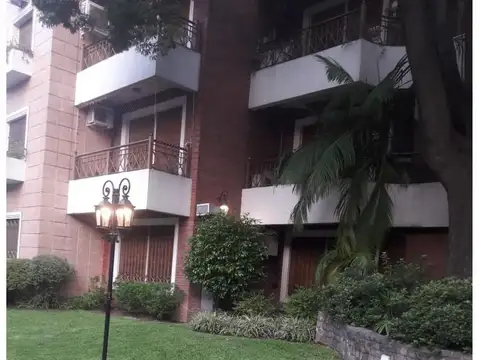 Departamento en Alquiler en Banfield, $ 580.000