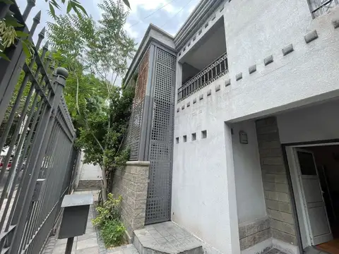 REMAX VENDIMIA ALQUILA DEPTO EN EL BOMBAL MZA