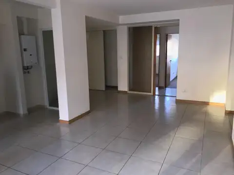 Departamento de 2 dormitorios centrico en Alquiler.