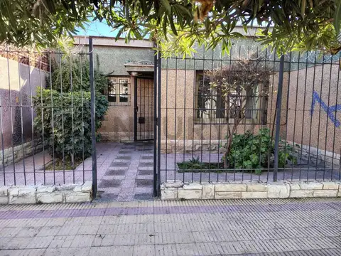 Fleming 2500, Piso 0