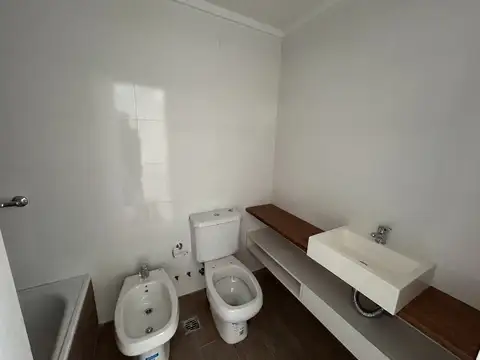 Departamento en Venta al Noreste