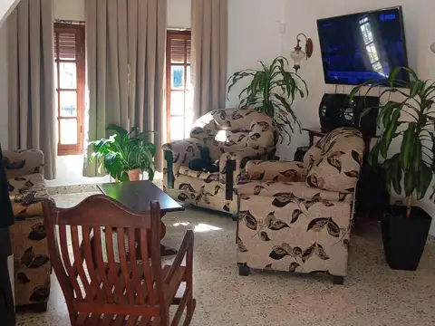 Casa EN VENTA de 3 dormitorios en Tres Cerritos
