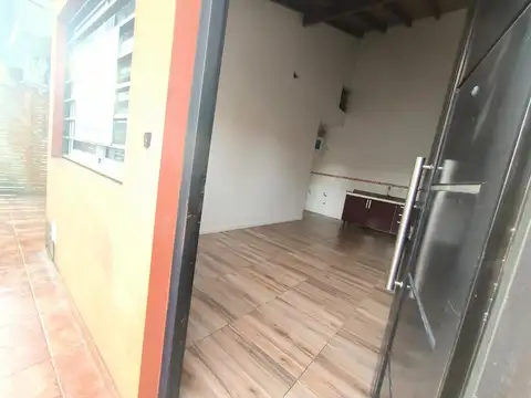 Esteban De Luca 2704 , Piso PA