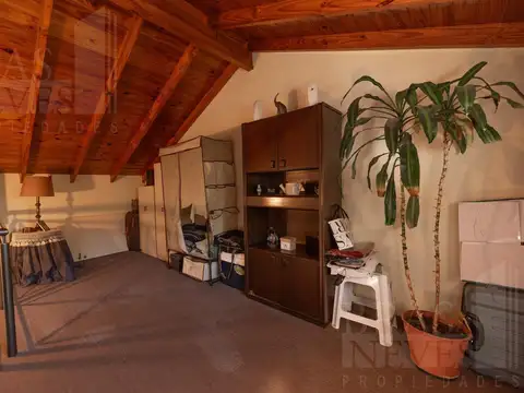 Depto Tipo Casa en Venta con 1 cocheras