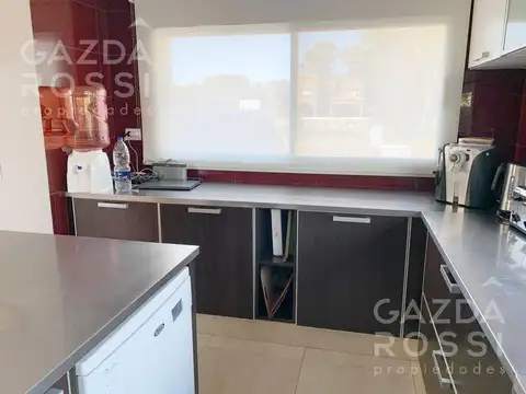 ALQUILER y VENTA - 7 ambientes Lagos de San Eliseo