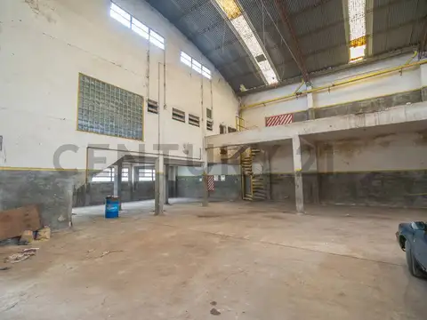 Avenida Bernardo Arder 700, Piso 0
