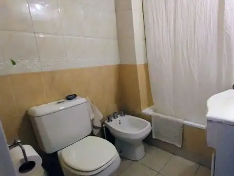 Departamento en Venta en Chacarita, USD 142.000