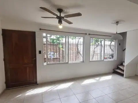 ALQUILER CASA O DEPOSITO  LUJAN DE CUYO MENDOZA