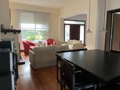 Casa 5 ambientes con 5 baños