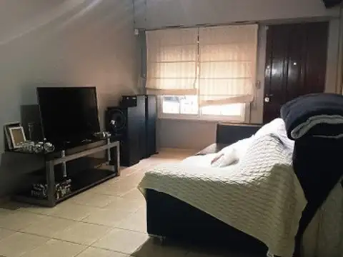 Gavilan 4100, Piso PB