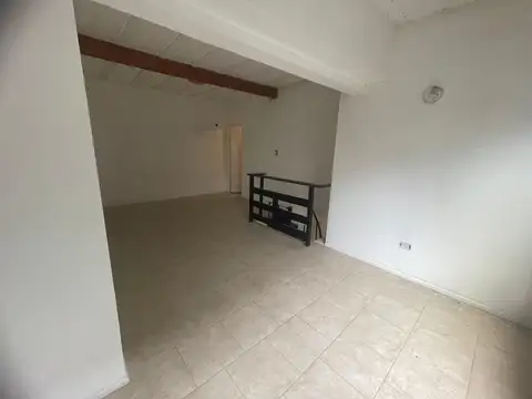 Alquiler PH 2 ambientes